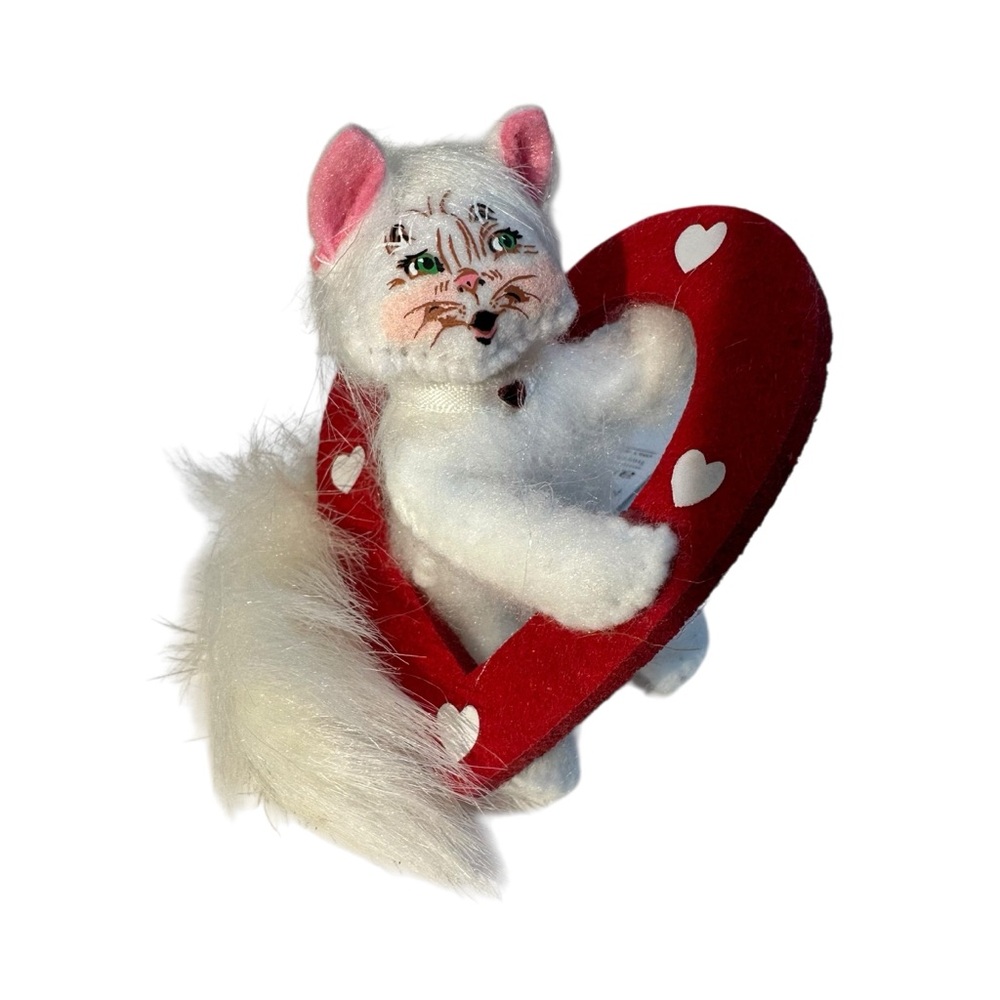 Annalee Kitty Love White Kitten Persian Cat Heart Felt Figure New